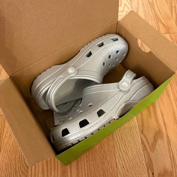 CROCS Classic Glitter Clog - Picture 11 of 13